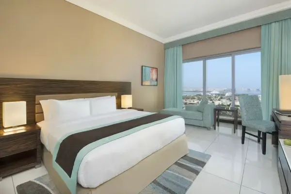Combine Omra Dubai